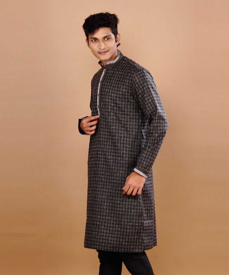 HAMSAFAR Men's Black Checkers Linen Look With Neck and  Sleeve Embroidery