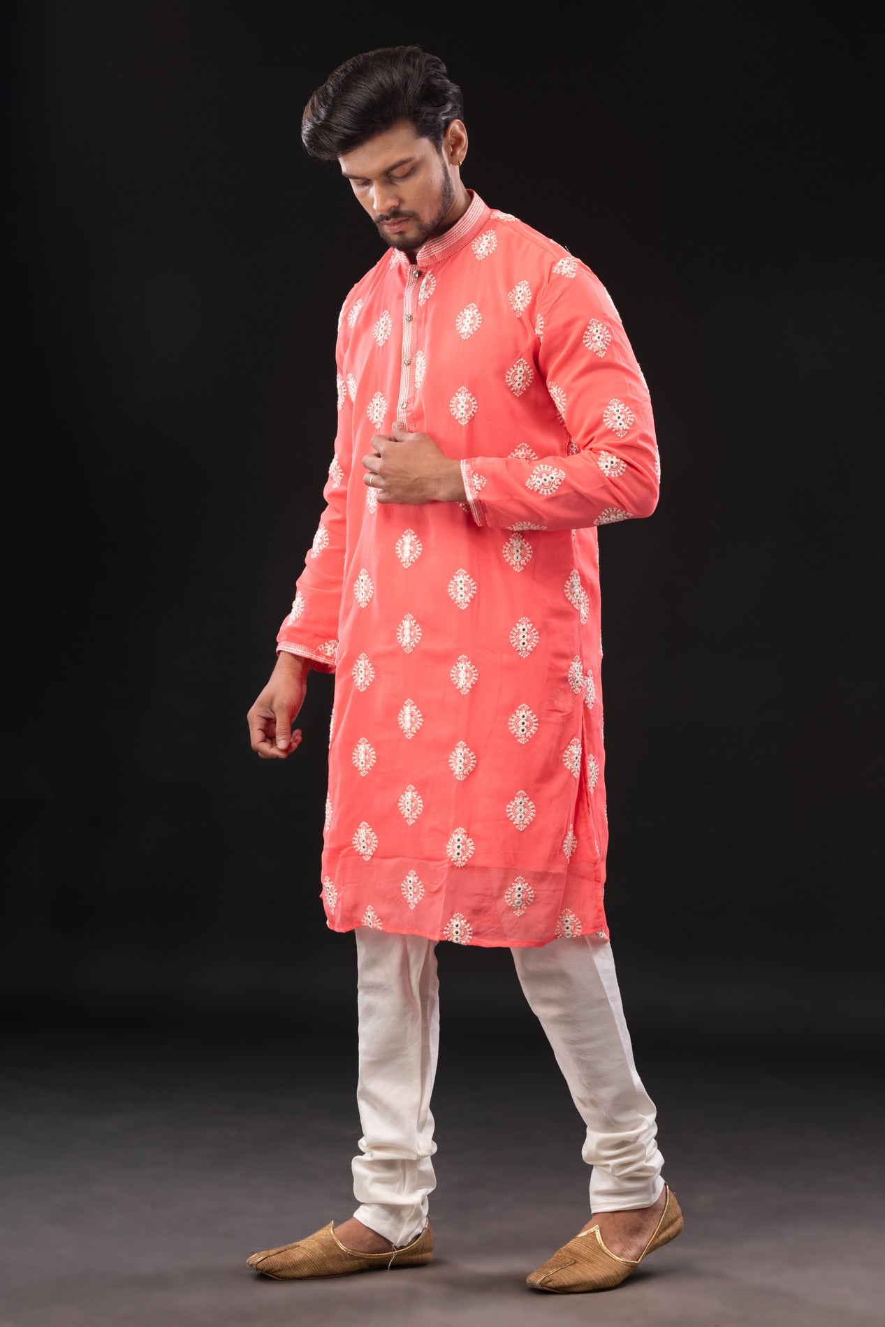 HAMSAFAR Men’s Dark Pink Georgette Mirror party wear Kurta