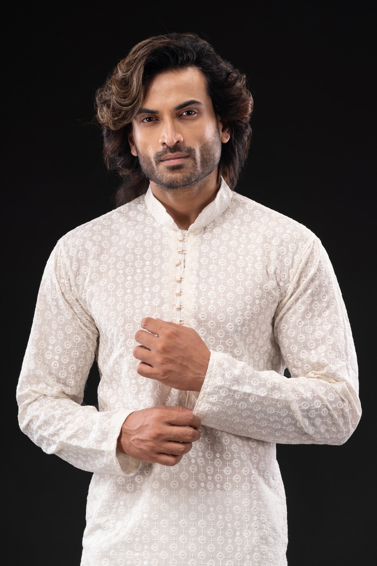 HAMSAFAR Men’s White Sequence Cotton Casual Kurta