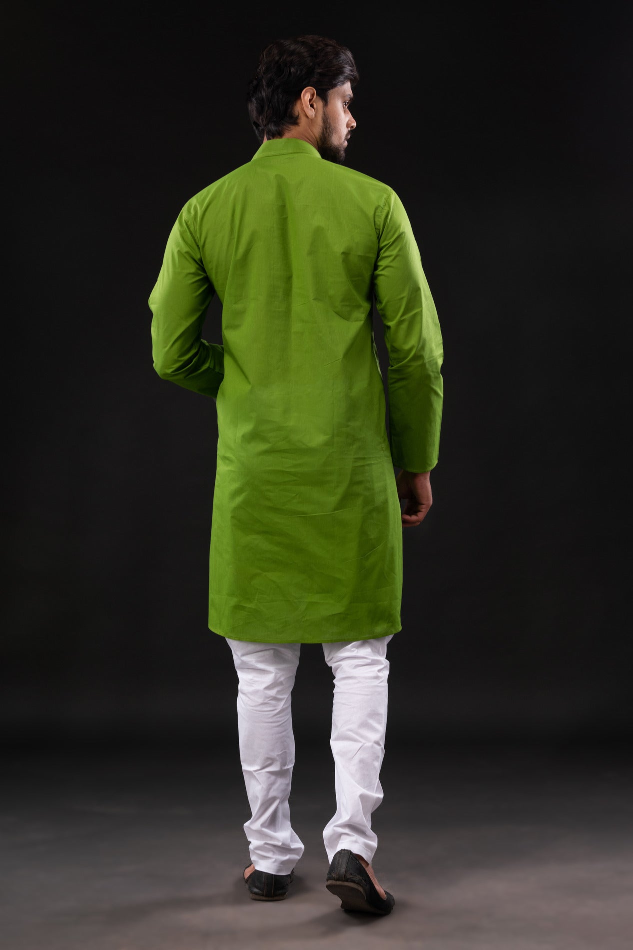 HAMSAFAR Men’s Mehndi Green Cotton Casual Kurta