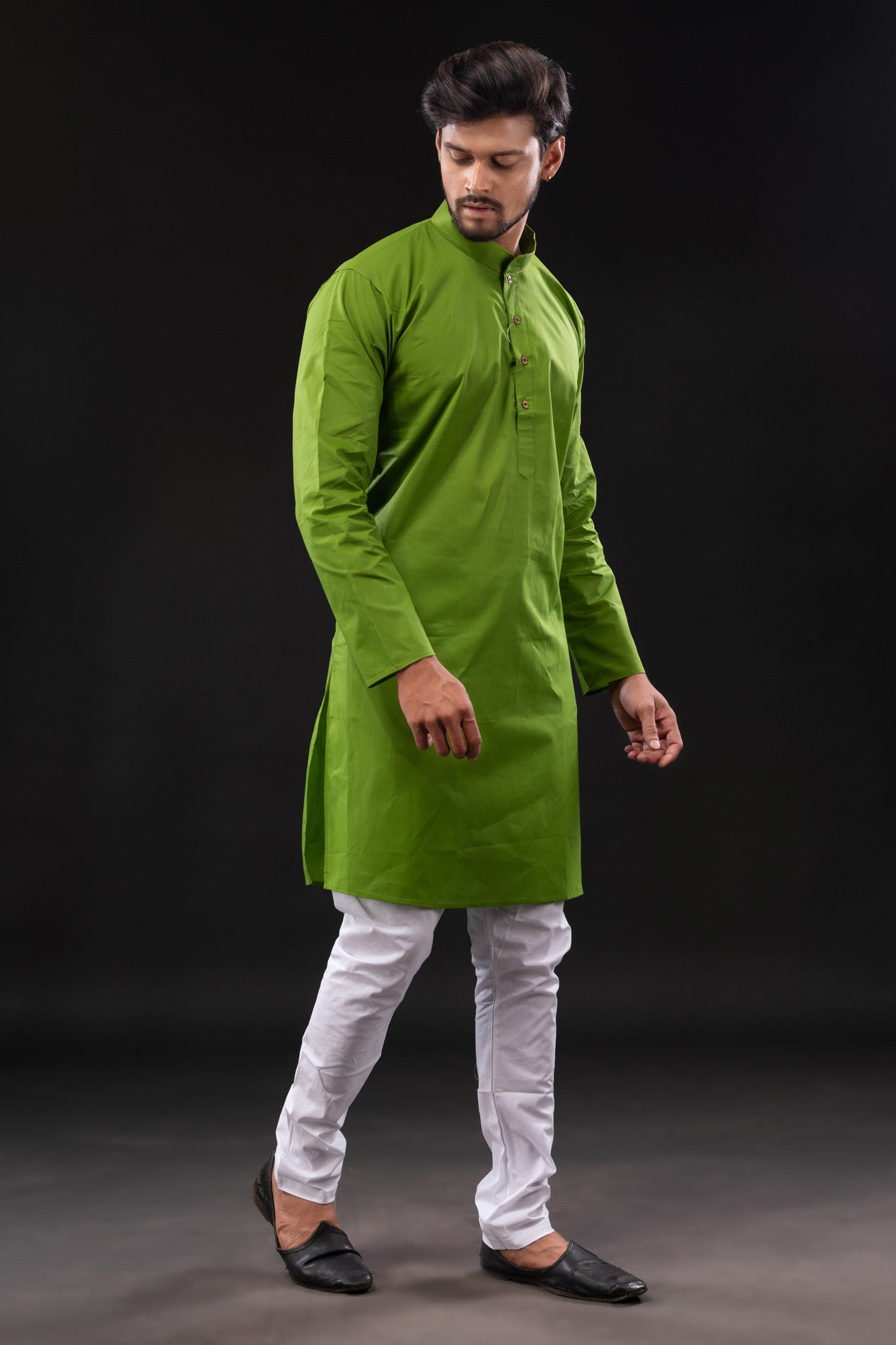 HAMSAFAR Men’s Mehndi Green Cotton Casual Kurta