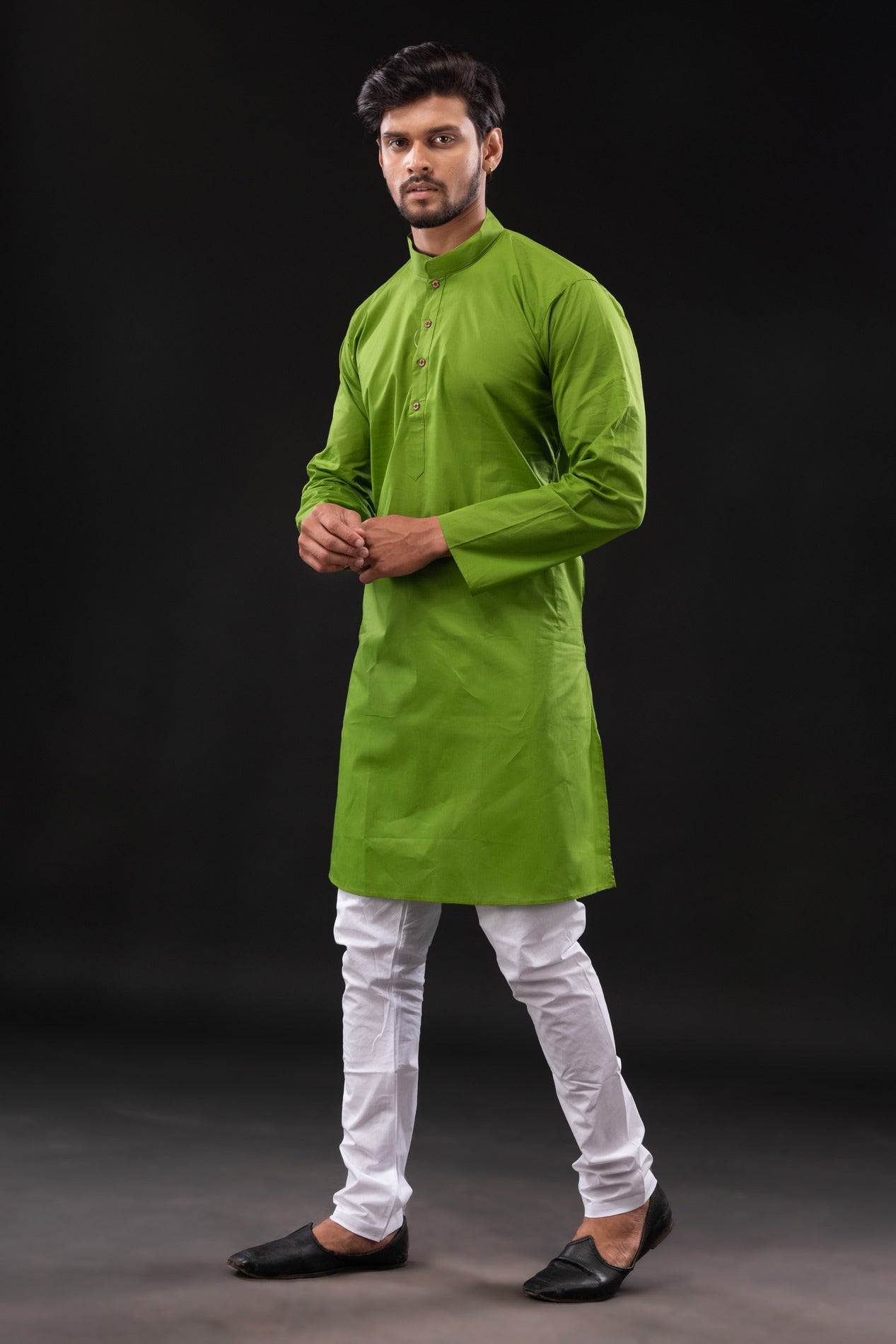 HAMSAFAR Men’s Mehndi Green Cotton Casual Kurta