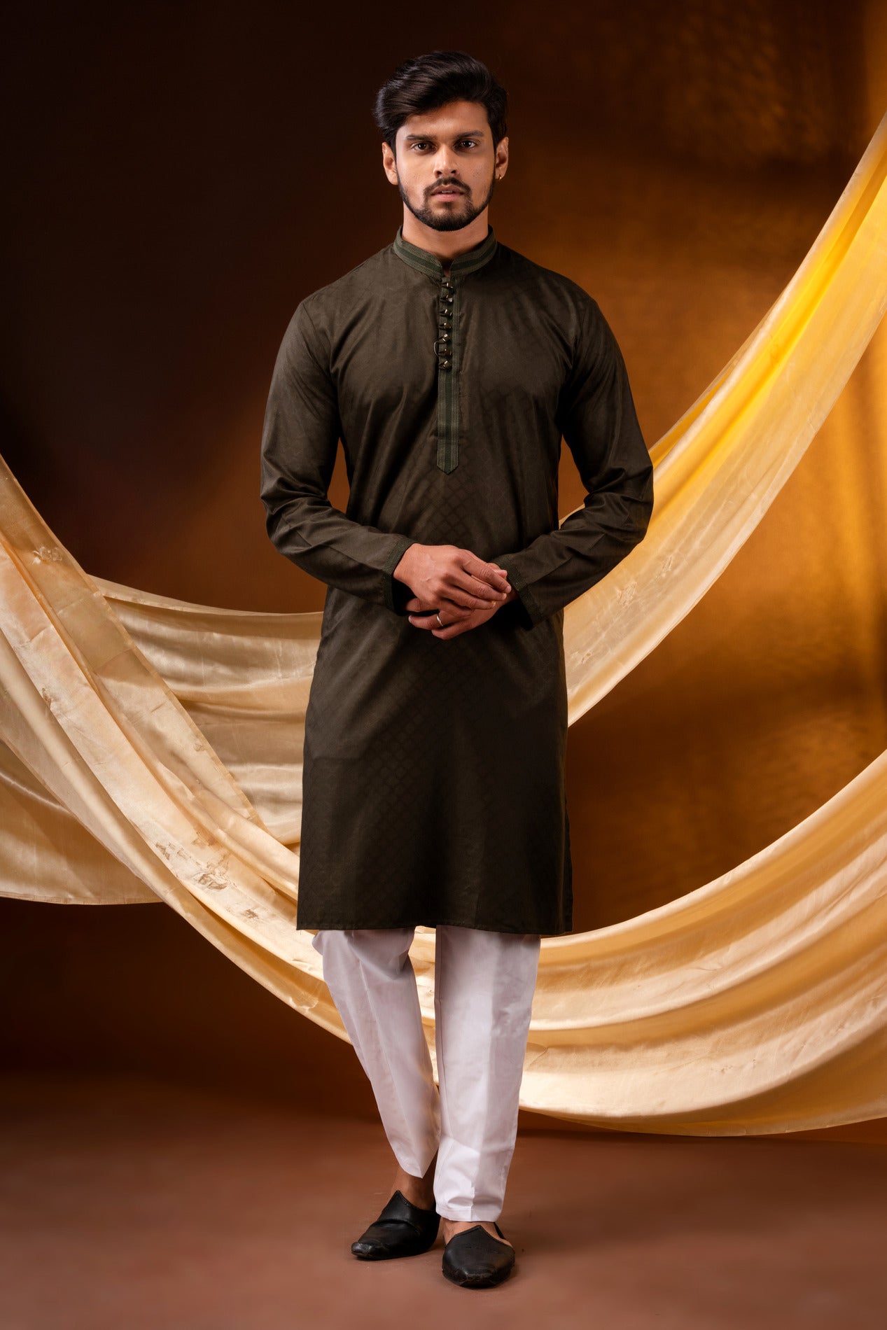 HAMSAFAR Men’s Mehndi Green Cotton casual Kurta