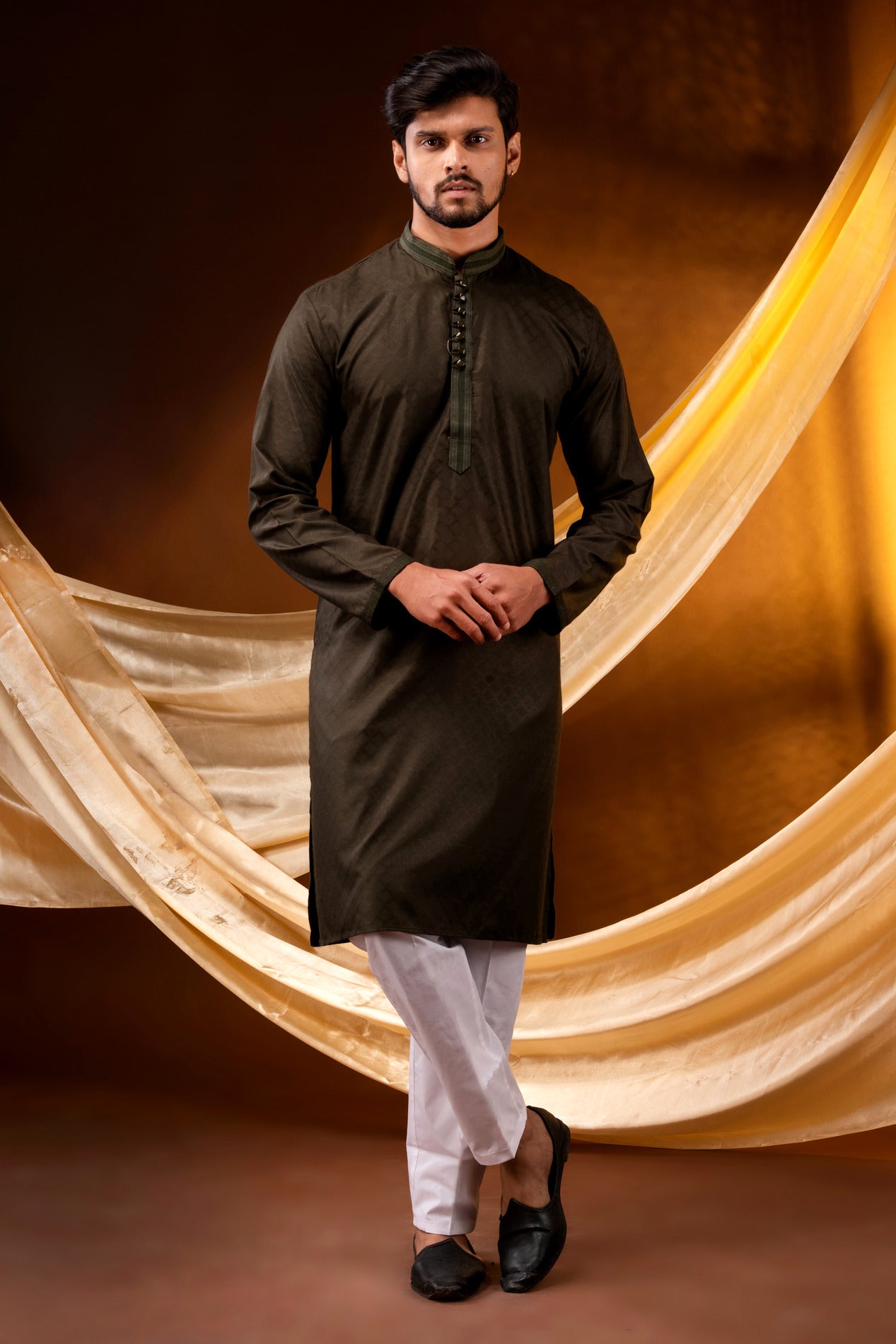 HAMSAFAR Men’s Mehndi Green Cotton casual Kurta