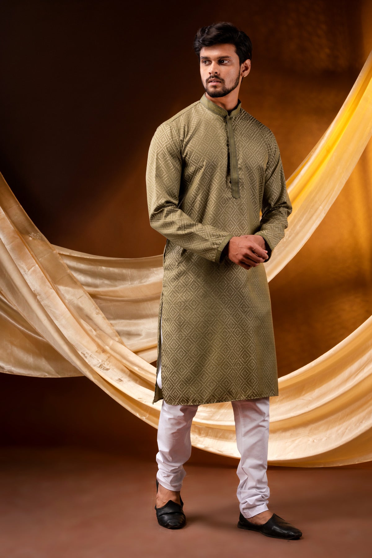 HAMSAFAR Men’s Mehndi Green Cotton Zakard Casual Kurta