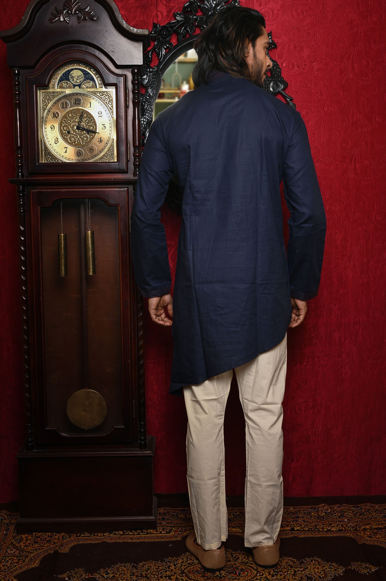 HAMSAFAR Men’s Denim Blue Linen Look Cotton Short Kurta