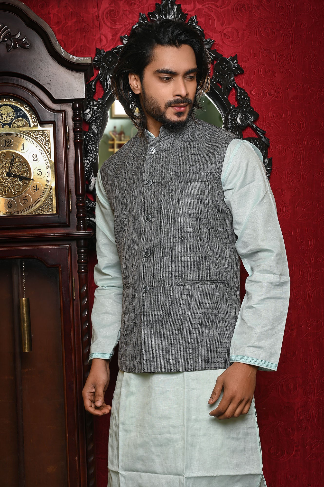 HAMSAFAR Men’s Jute Look Grey Nehru Jacket