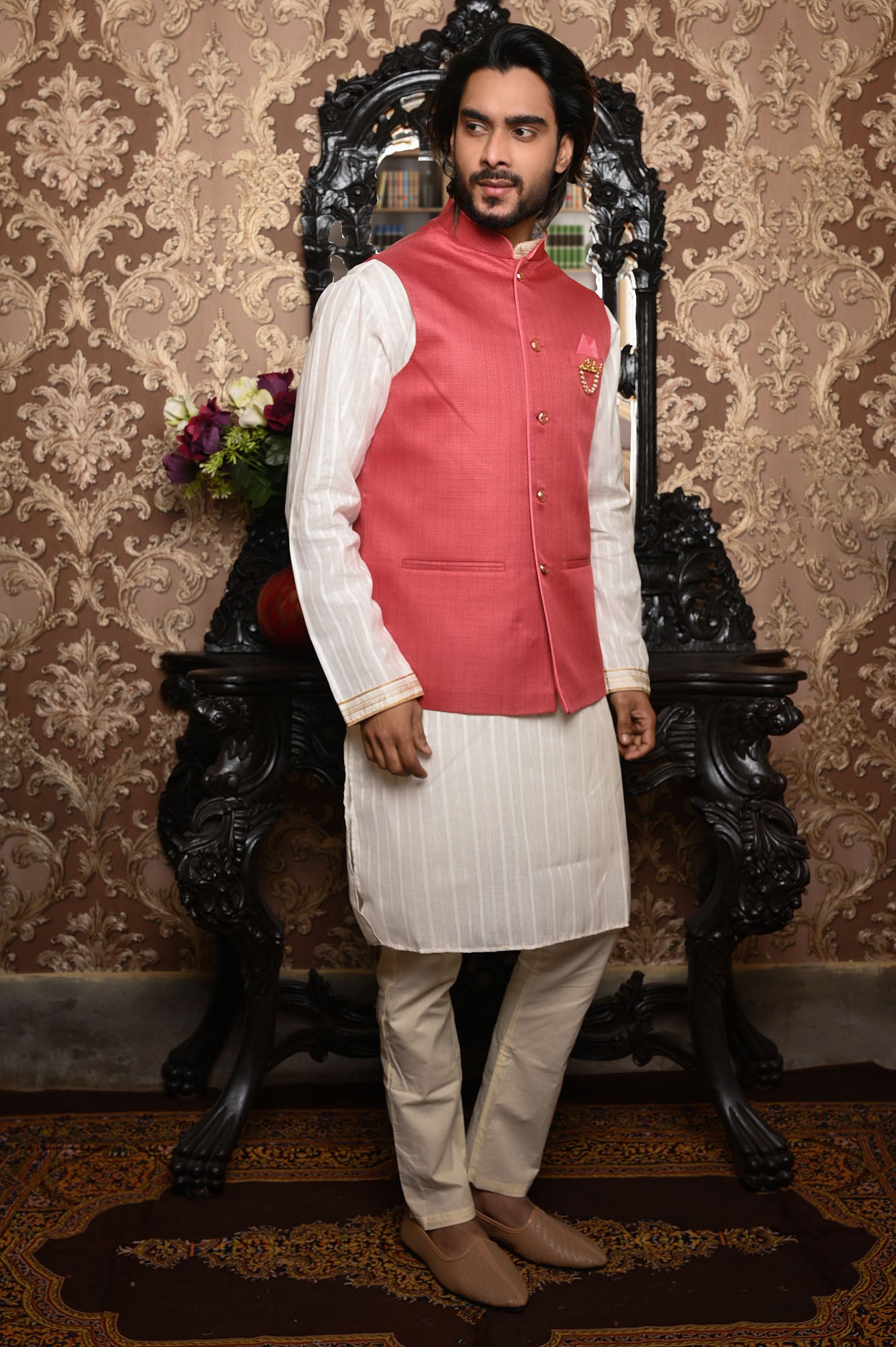 HAMSAFAR Men’s Reddish Pink Jute Look Nehru Jacket