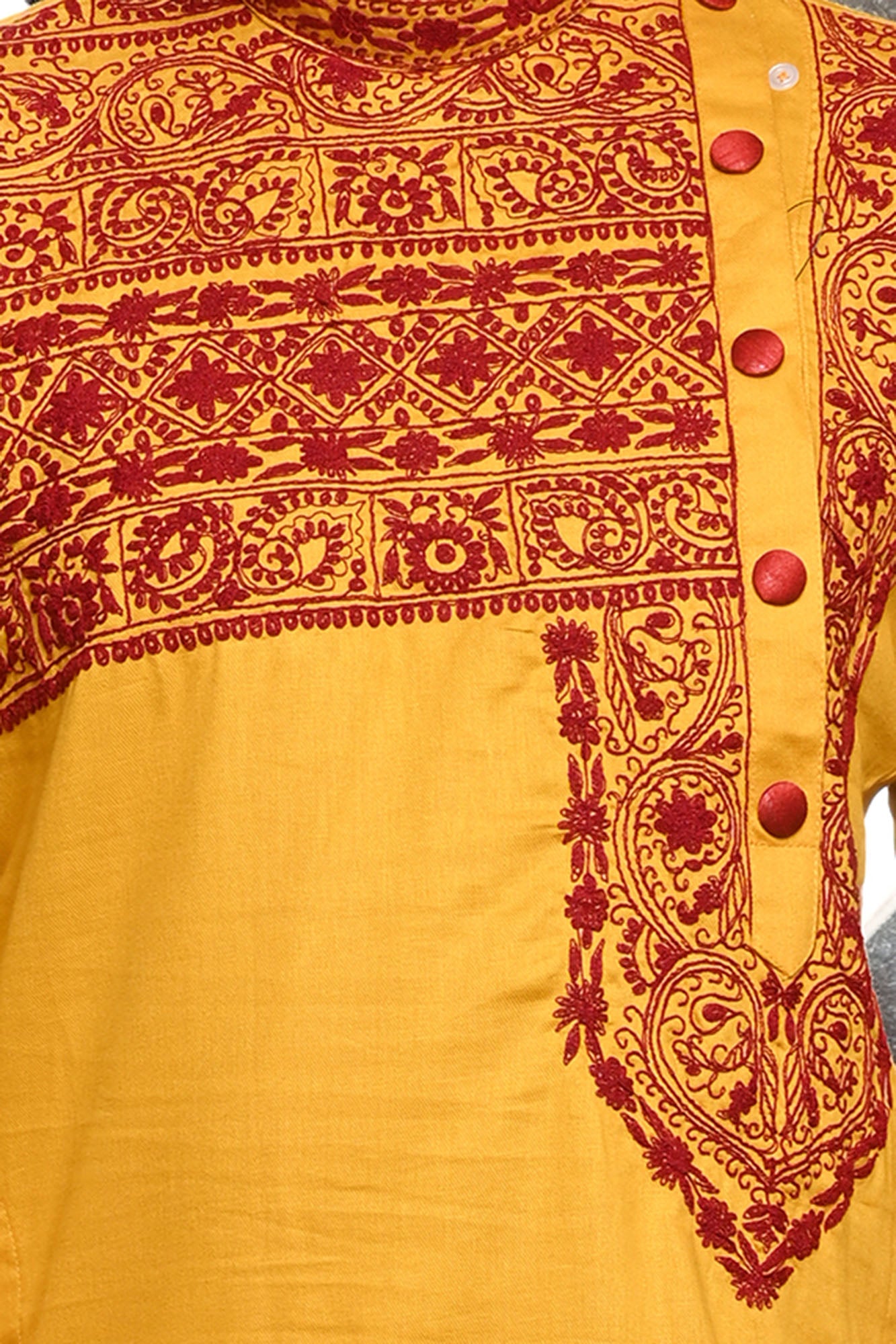 HAMSAFAR Men’s Yellow Cotton Linen Designer Wear Kurta