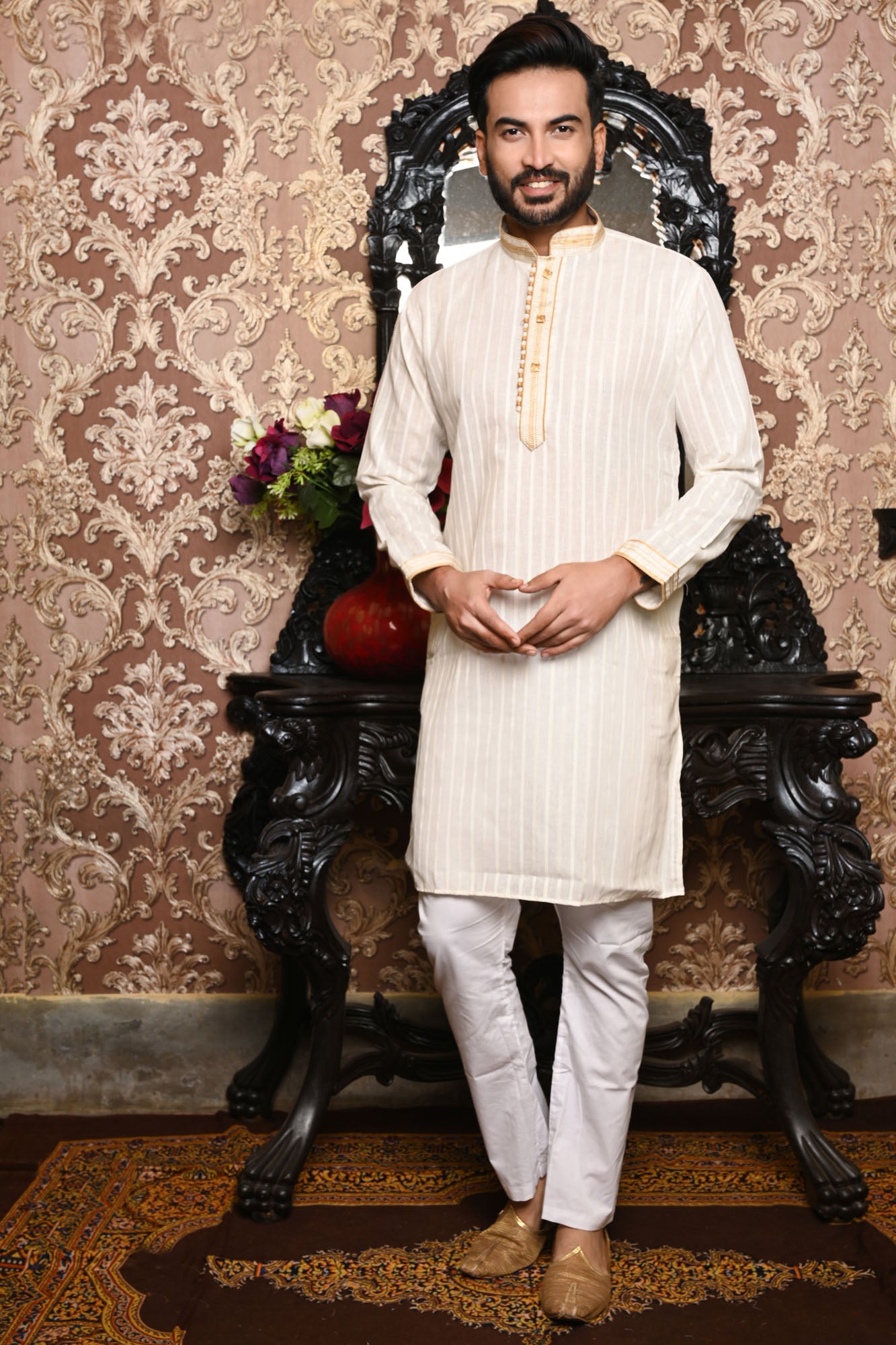 HAMSAFAR Men’s Off White Cotton Designer Wear Kurta
