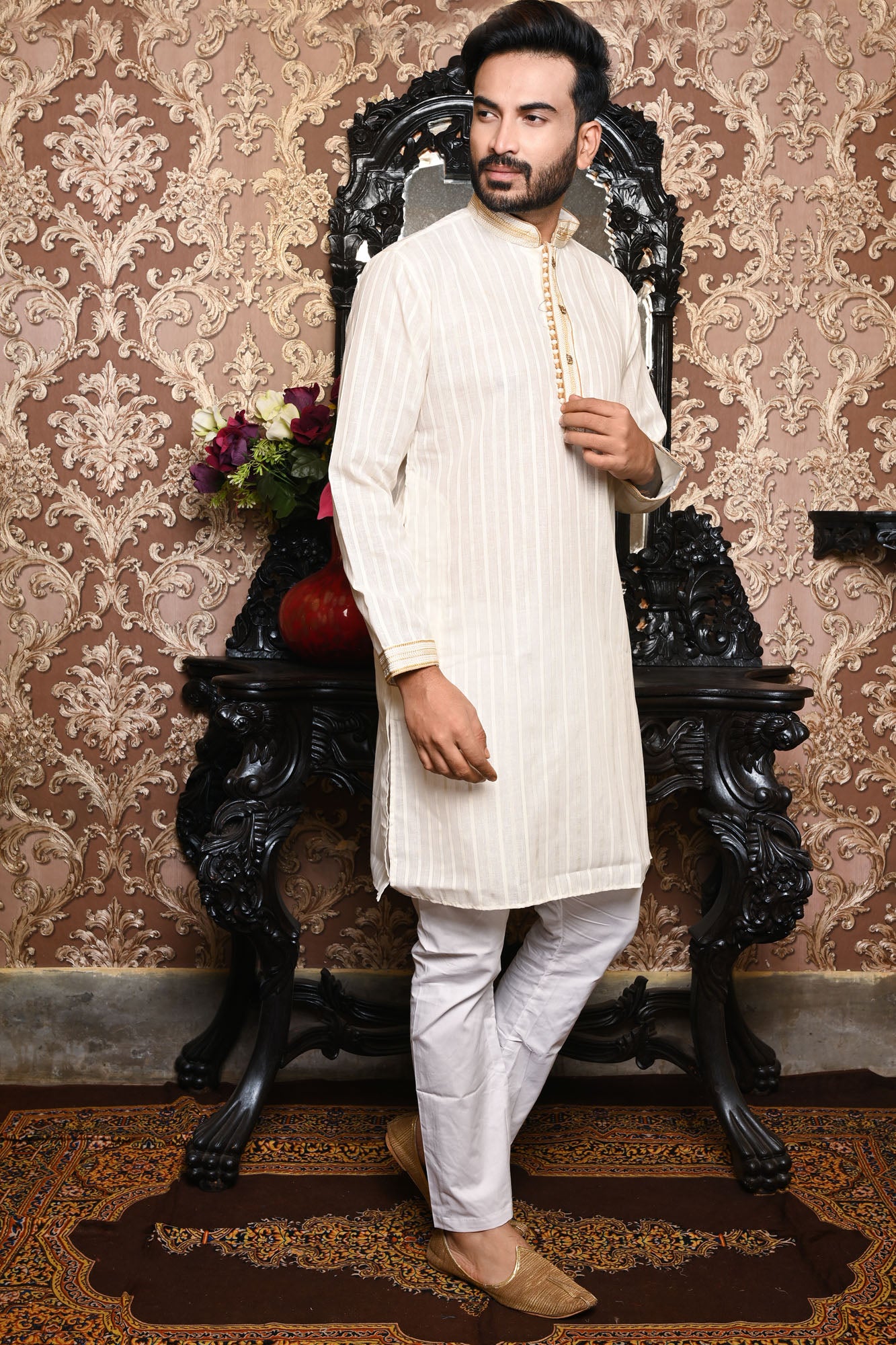 HAMSAFAR Men’s Off White Cotton Designer Wear Kurta
