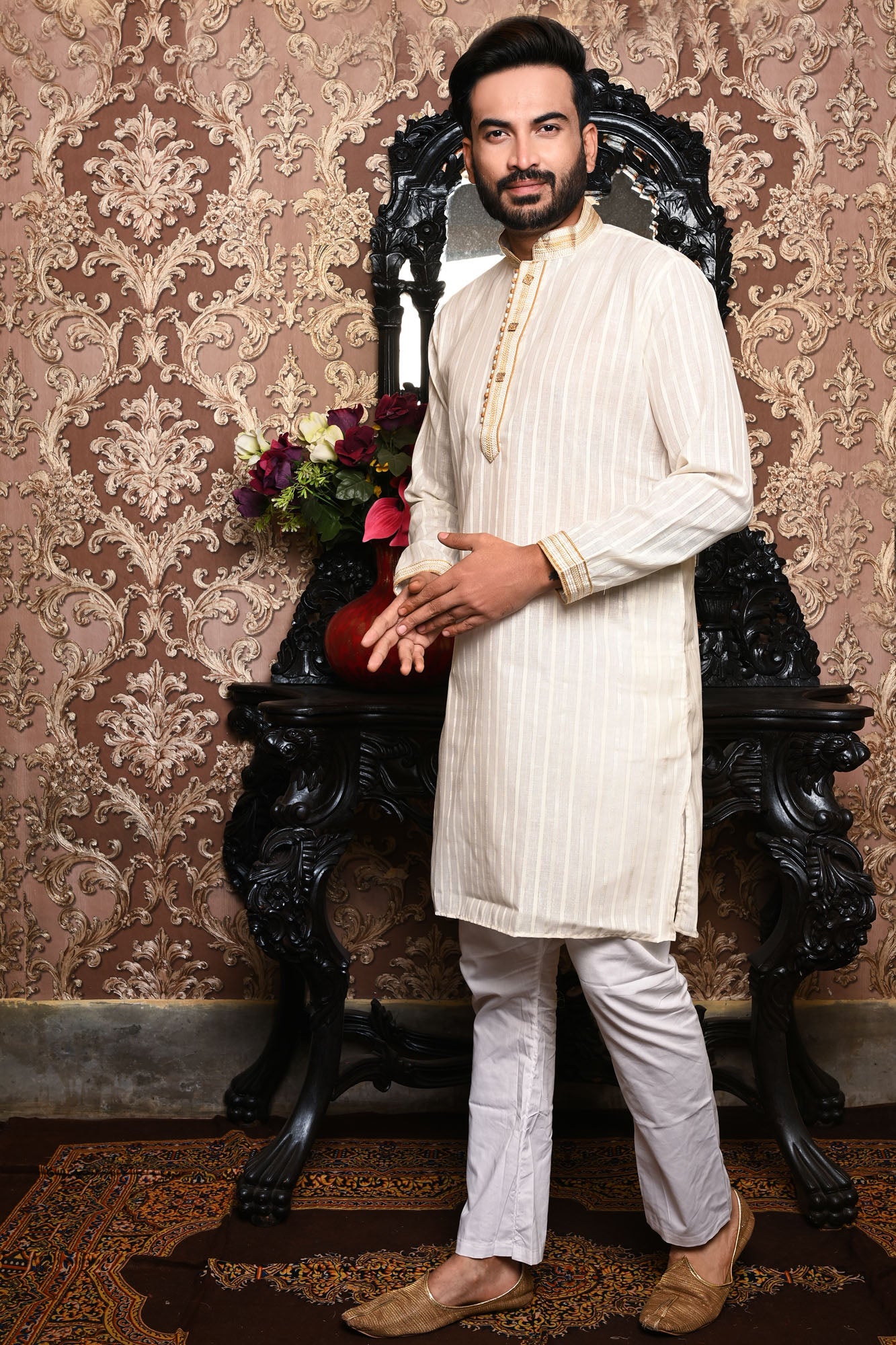 HAMSAFAR Men’s Off White Cotton Designer Wear Kurta