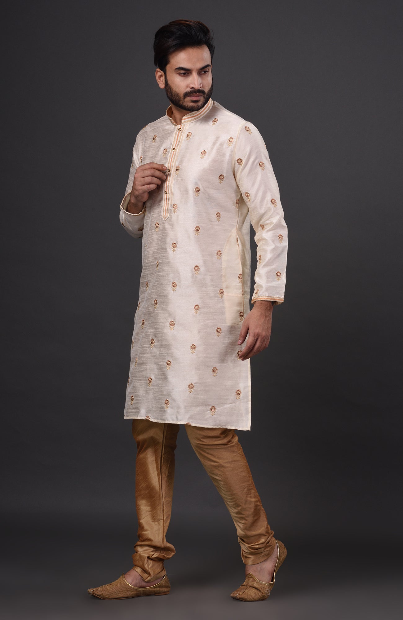 HAMSAFAR Men’s Off White Dupion Silk Party Wear Kurta