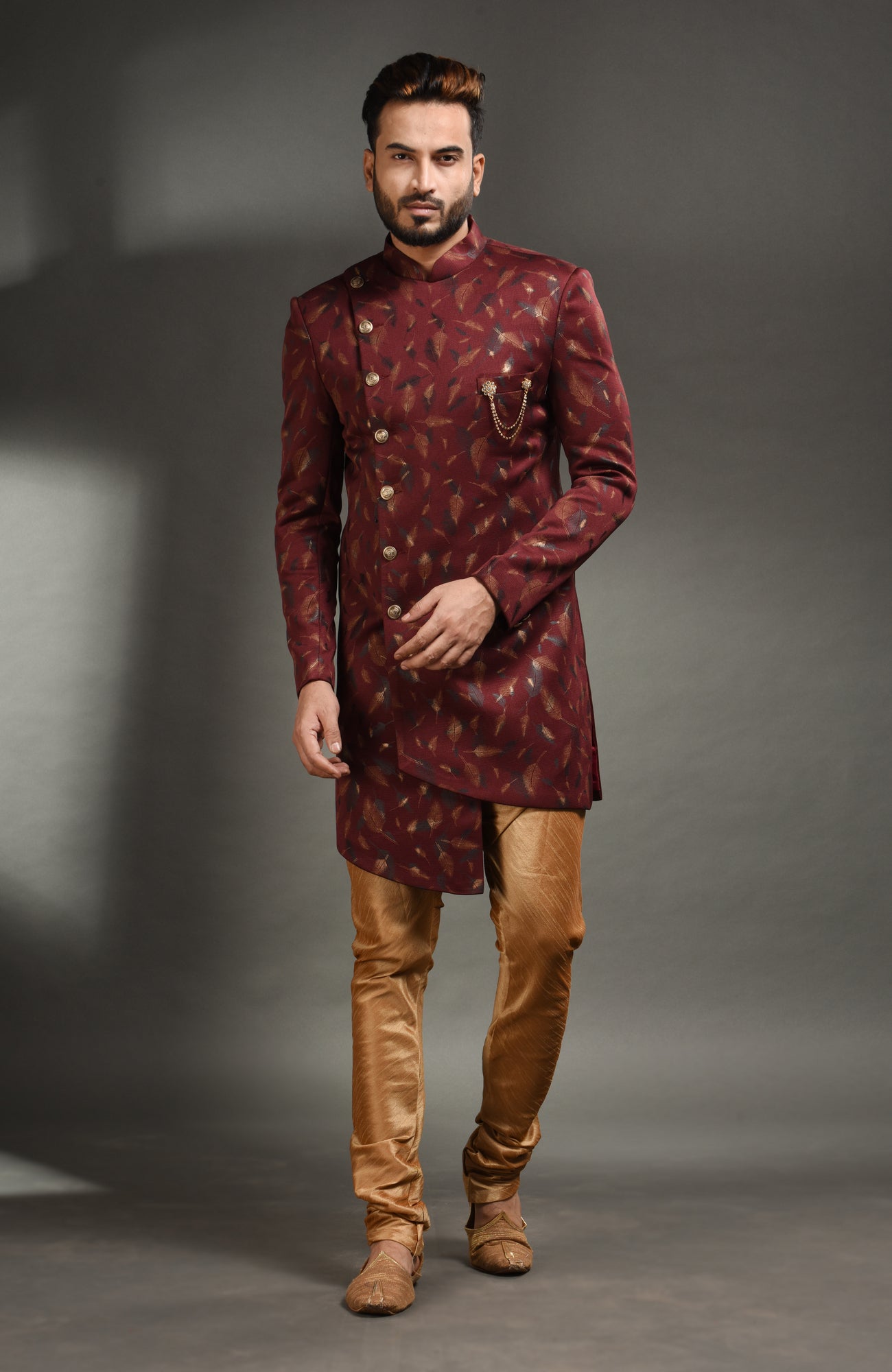 HAMSAFAR Men’s Brown Poly Viscose Sherwani