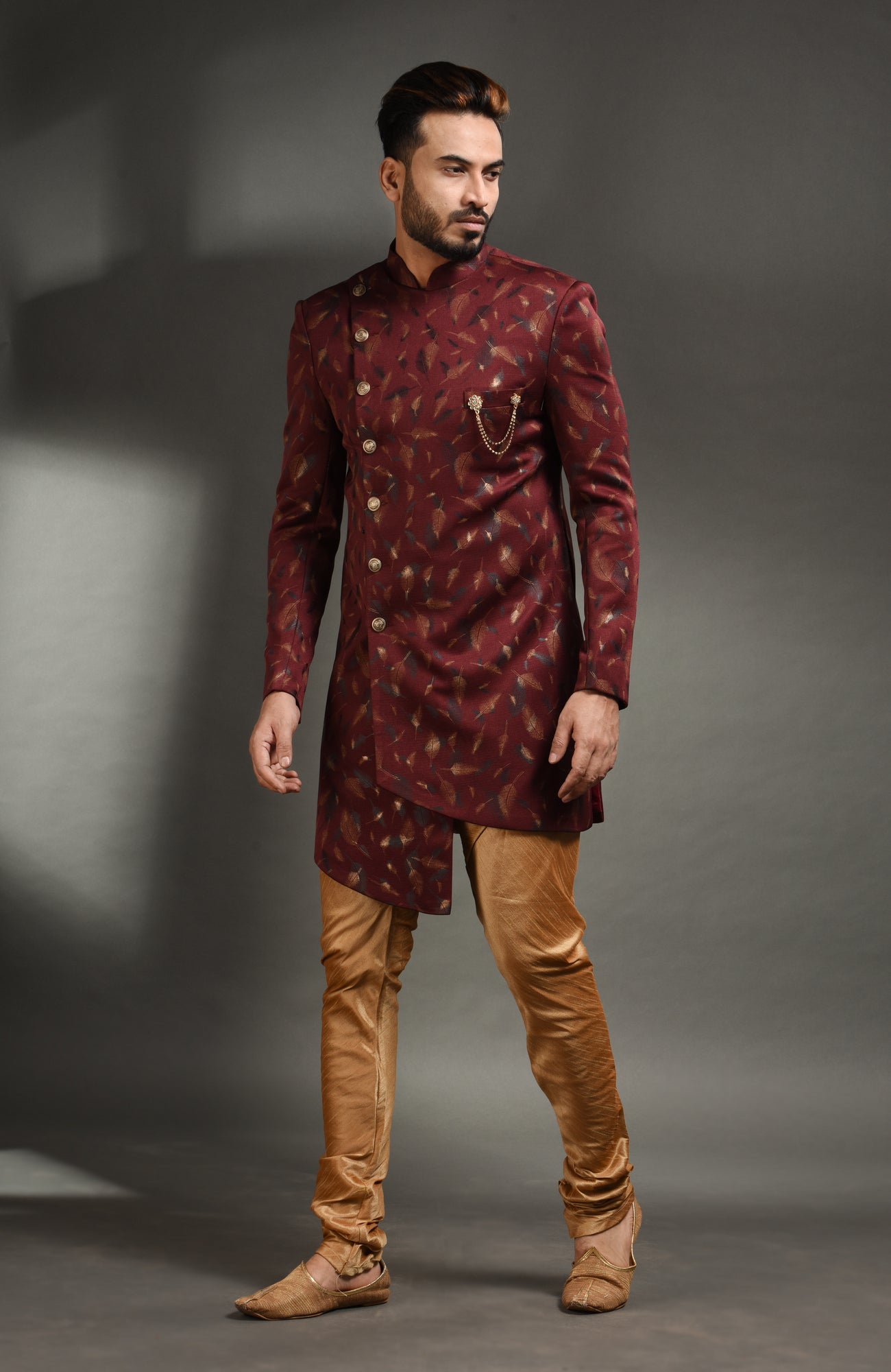 HAMSAFAR Men’s Brown Poly Viscose Sherwani