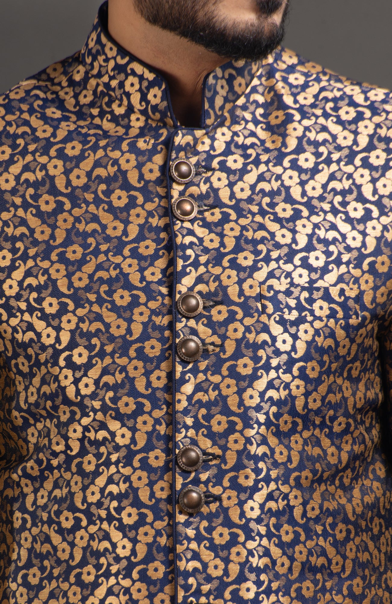 HAMSAFAR Men’s Navy Blue Golden Jacquard Printed Sherwani