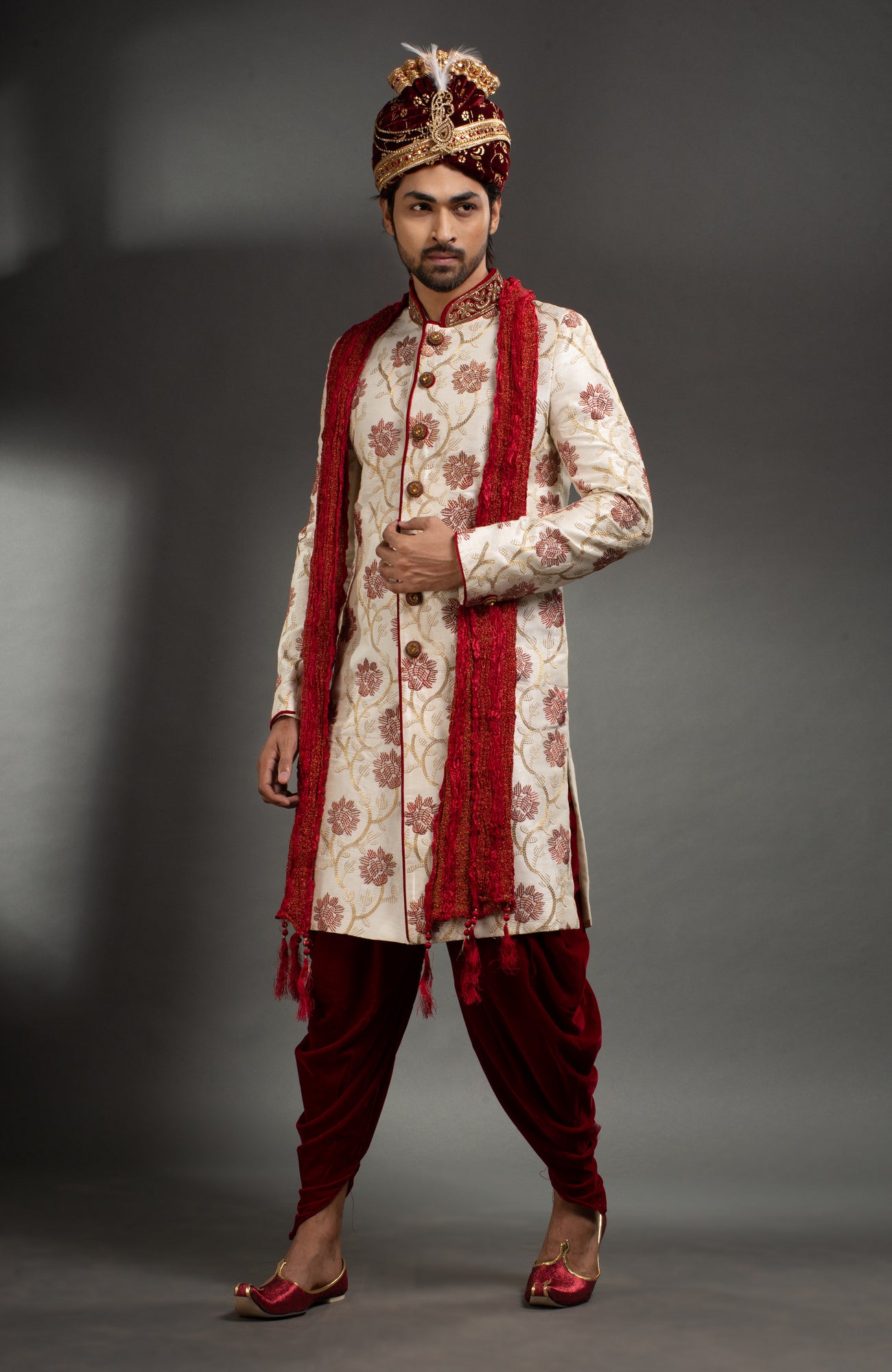HAMSAFAR Men’s Off White Poly Dupian Printed Sherwani