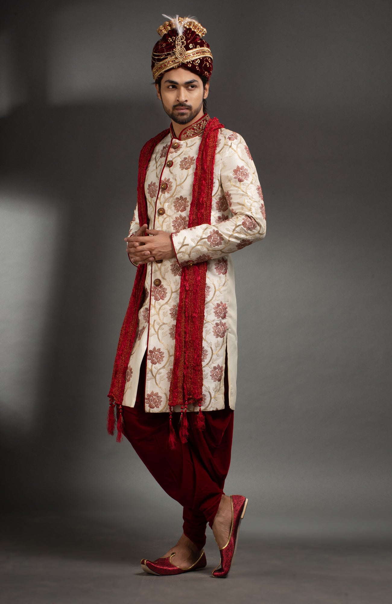 HAMSAFAR Men’s Off White Poly Dupian Printed Sherwani