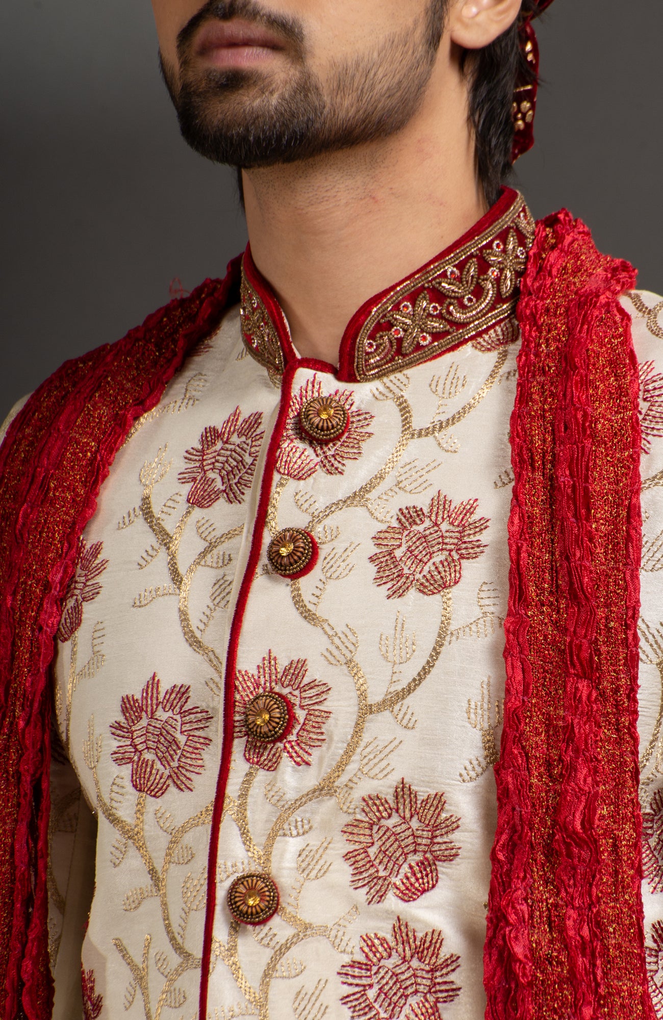 HAMSAFAR Men’s Off White Poly Dupian Printed Sherwani