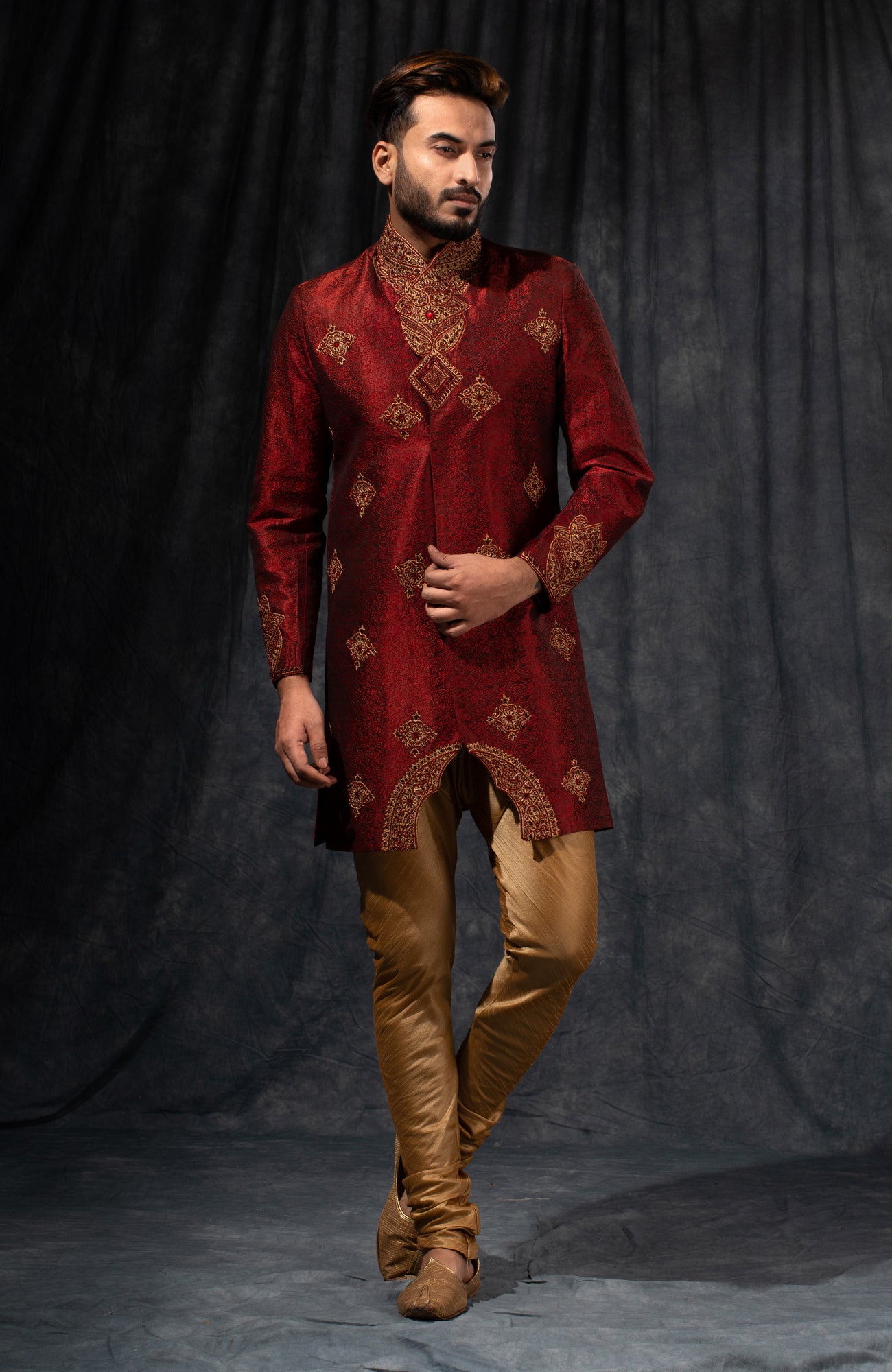 HAMSAFAR Men’s Maroon Red Staple Jacquard Sherwani