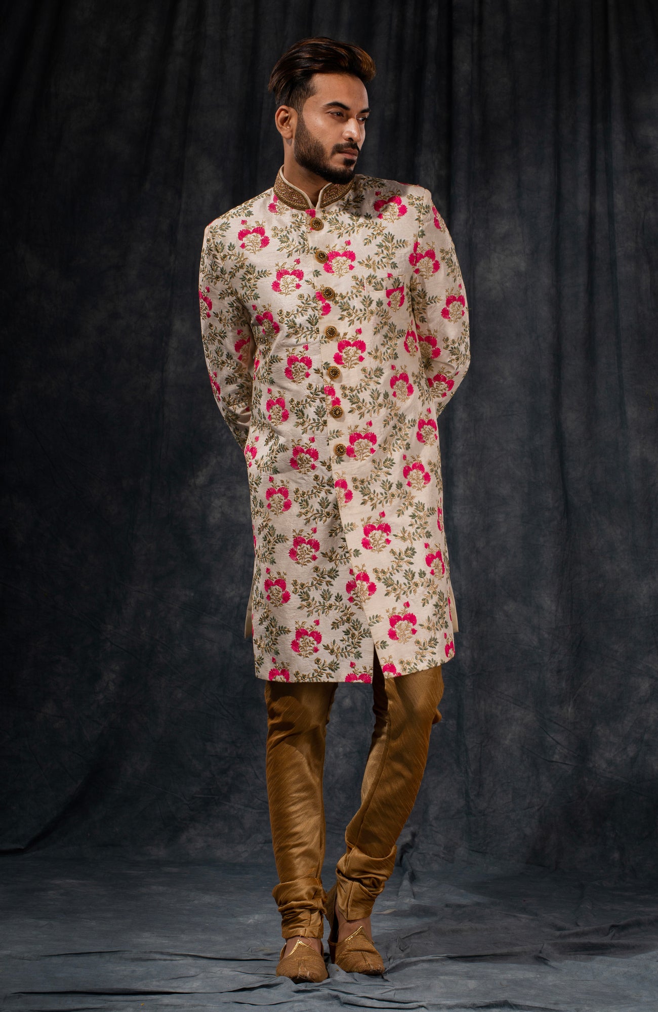 HAMSAFAR Men’s Off White Poly Dupion Printed Sherwani