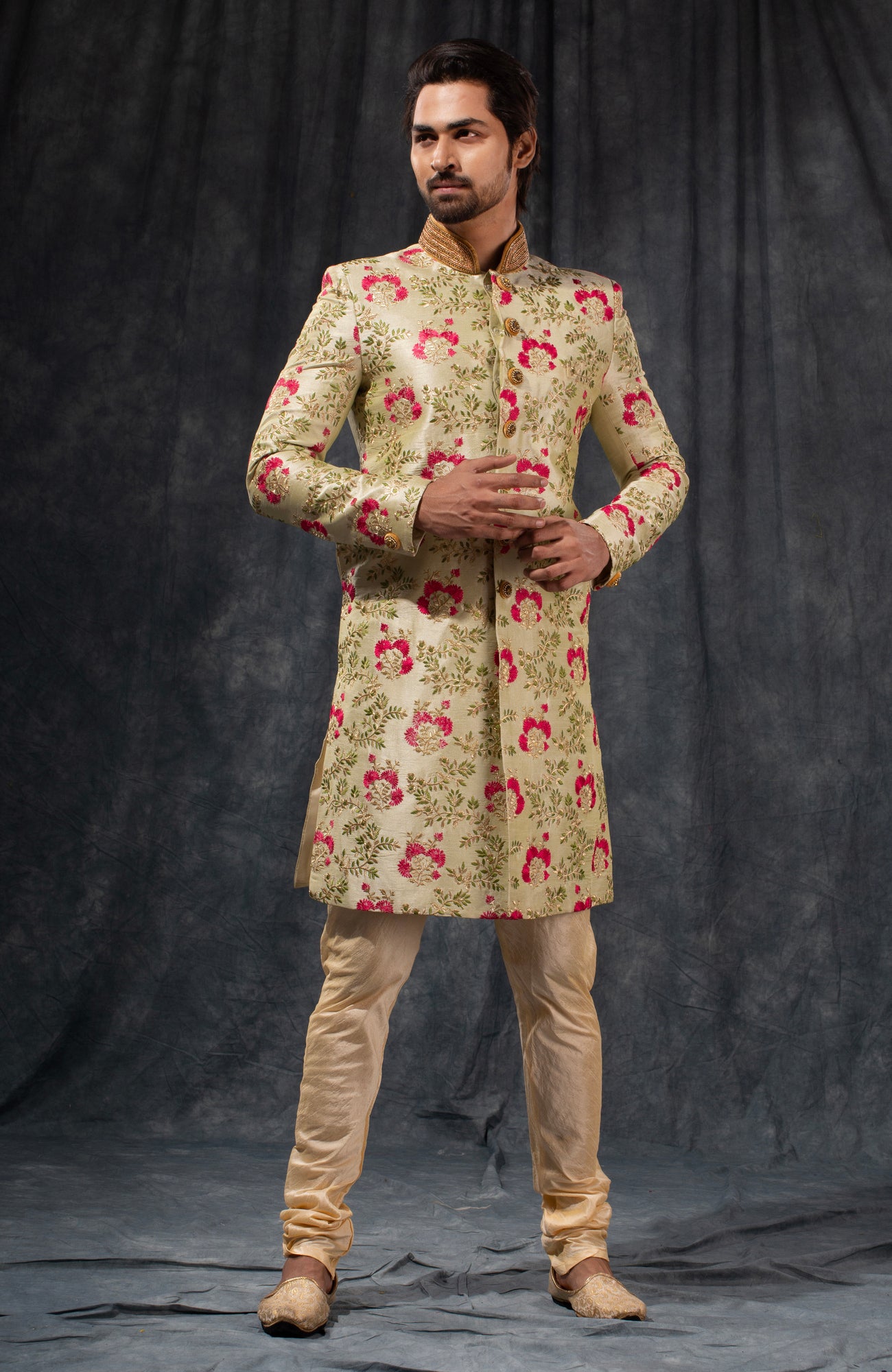 HAMSAFAR Men’s Peach Poly Dupion Printed Sherwani