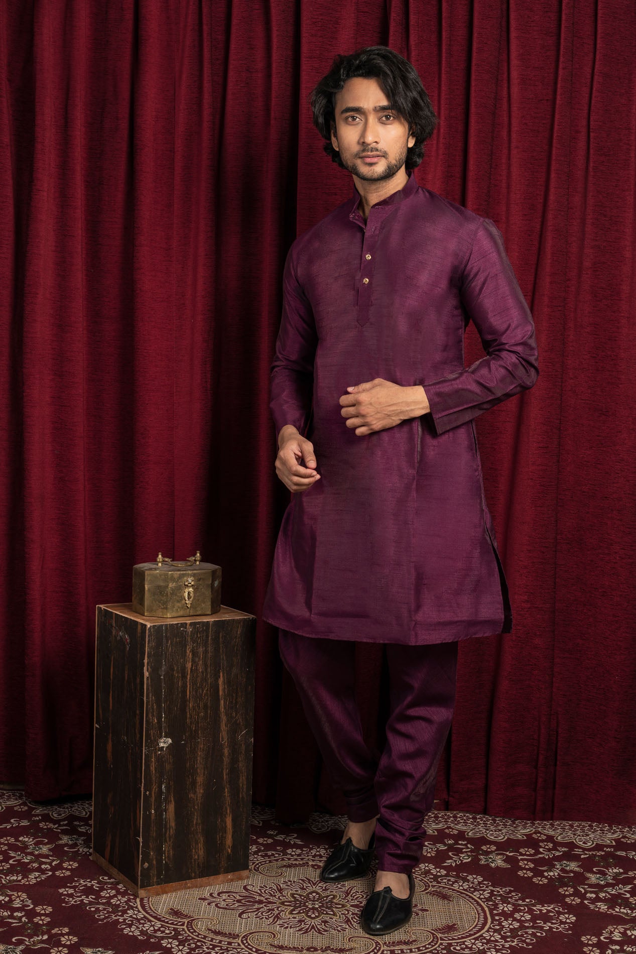 HAMSAFAR Men’s Purple Silk Casual Kurta