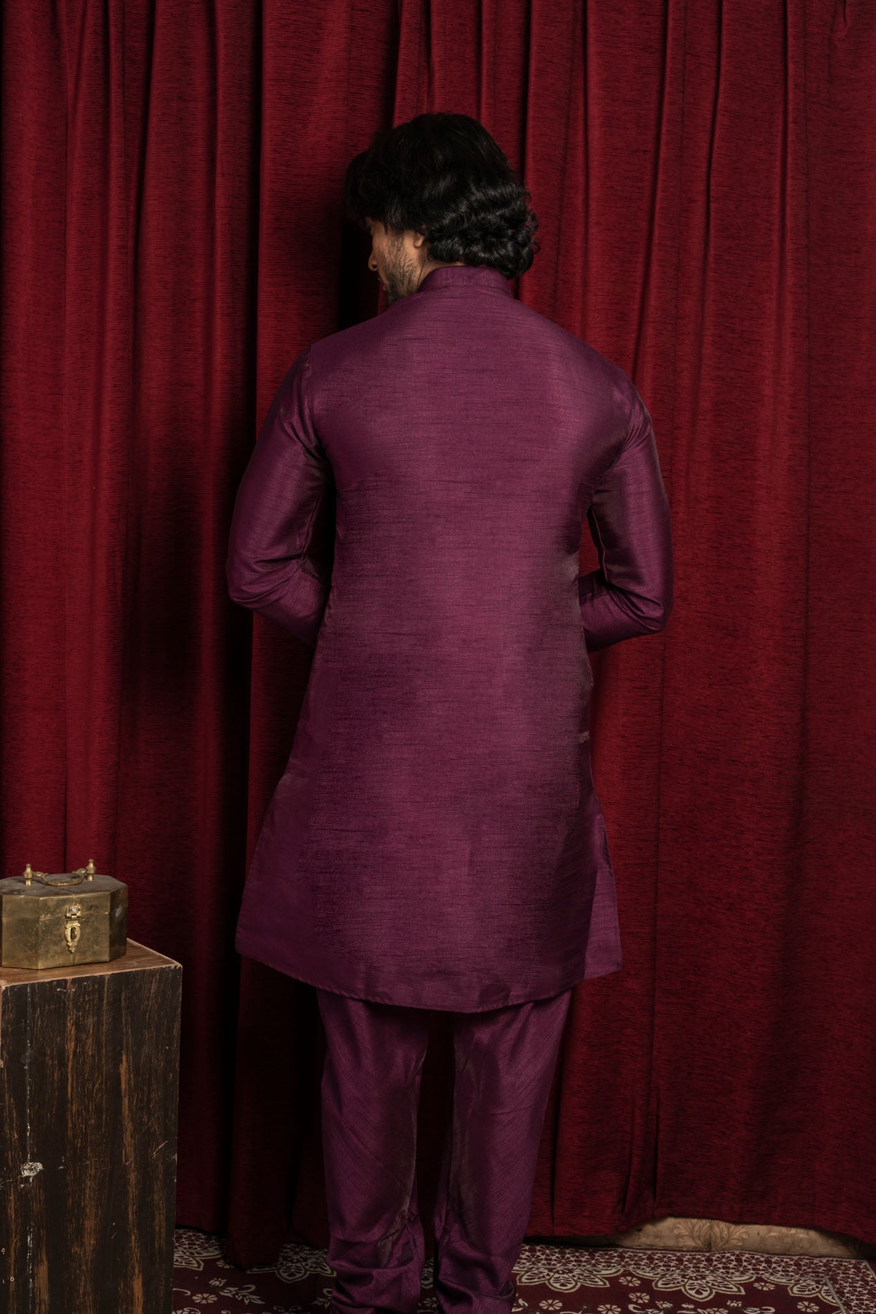 HAMSAFAR Men’s Purple Silk Casual Kurta