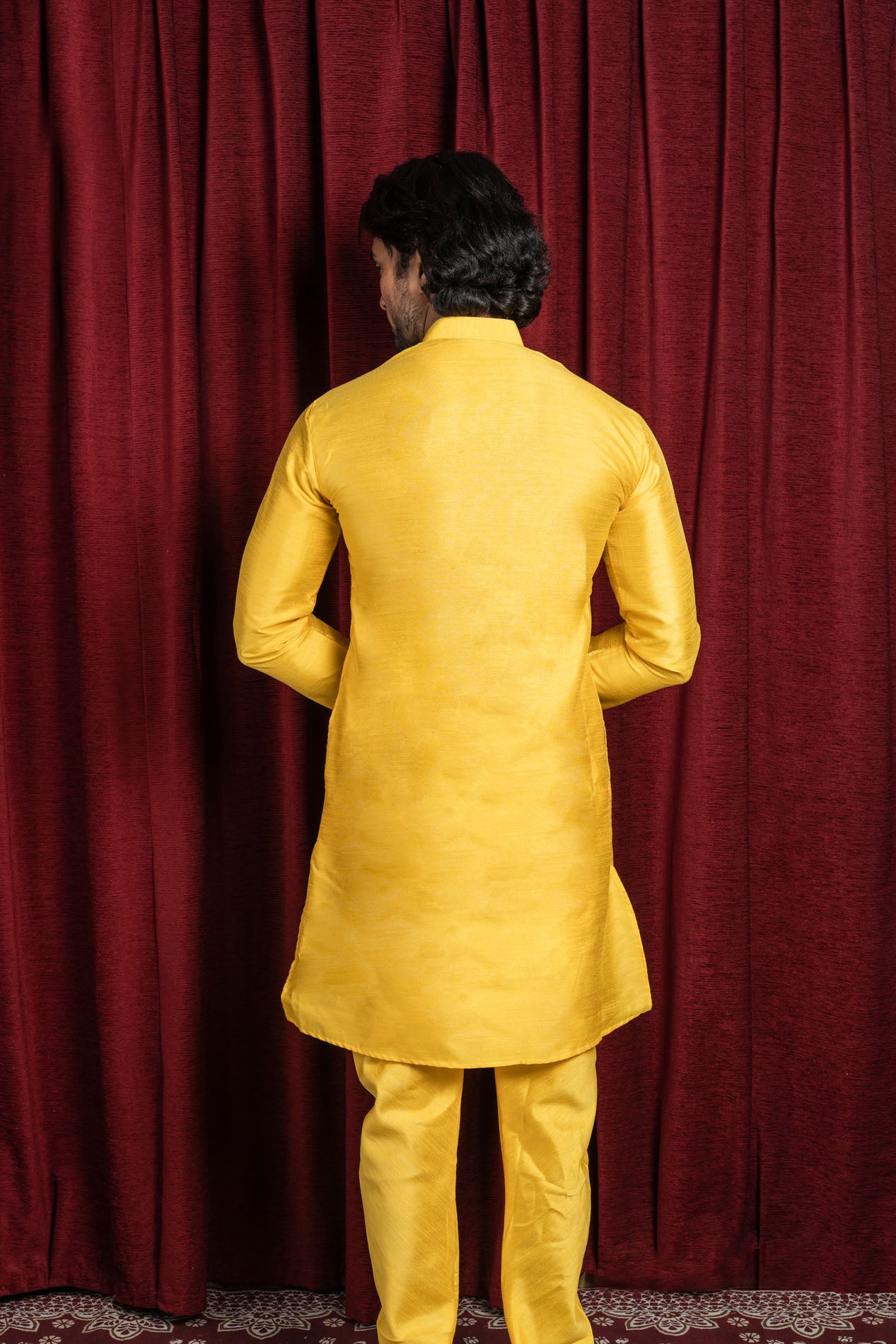 HAMSAFAR Men’s Yellow Silk Casual Kurta