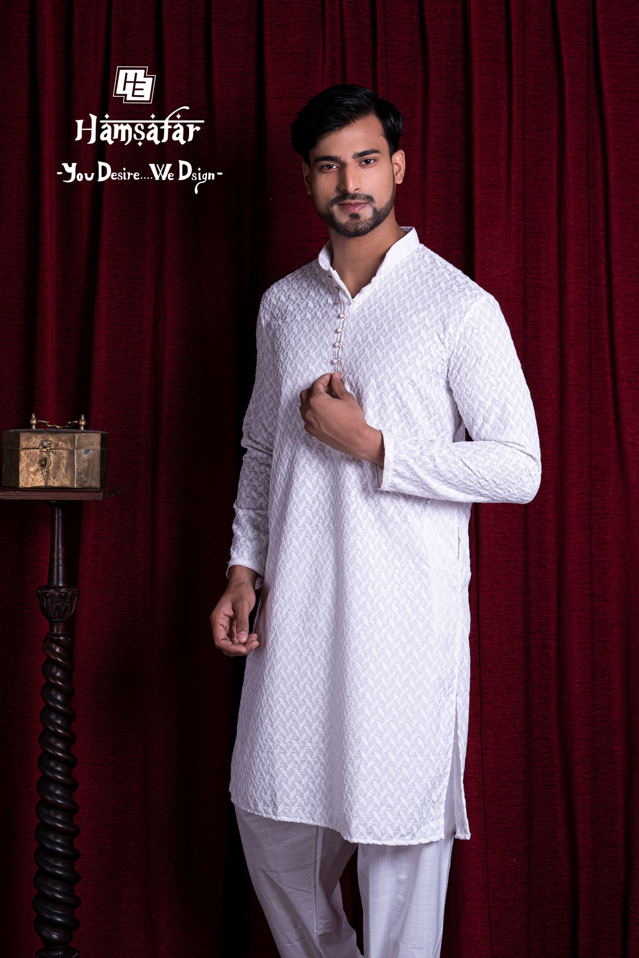 HAMSAFAR Men’s White Cotton Chicken Embroidery Kurta