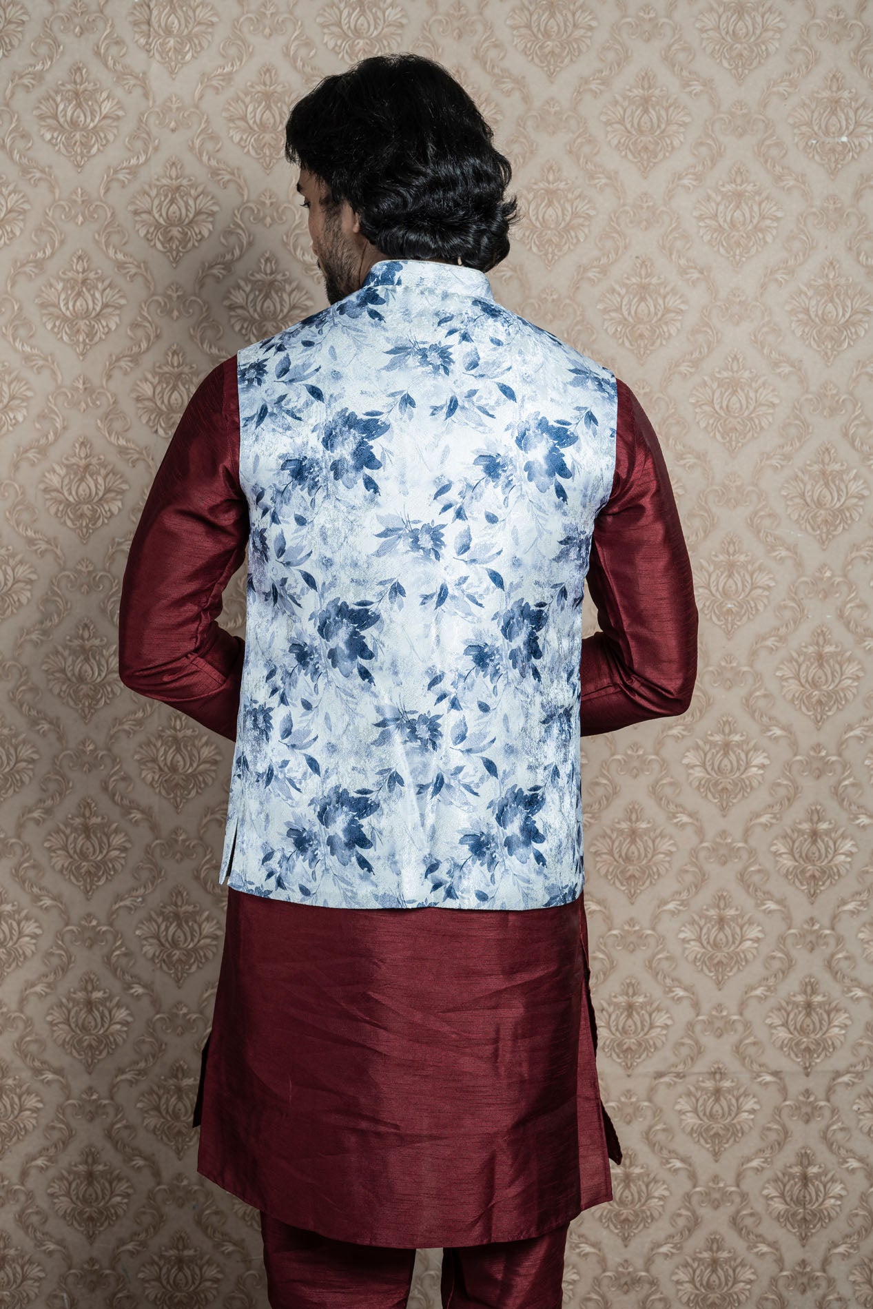 HAMSAFAR Men’s White Poly Viscose Floral Print Nehru Jacket